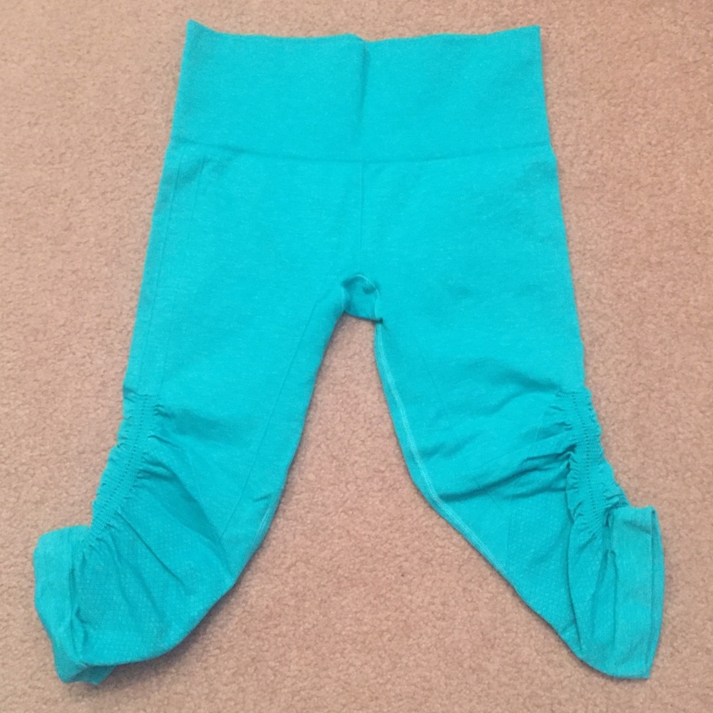 Donated: Lululemon Sculpt Crop